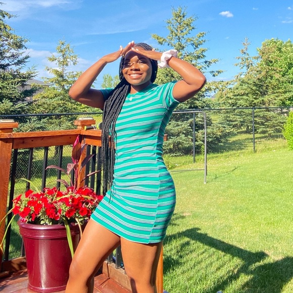 Meet your Posher, Dani - Picture 1 of 1